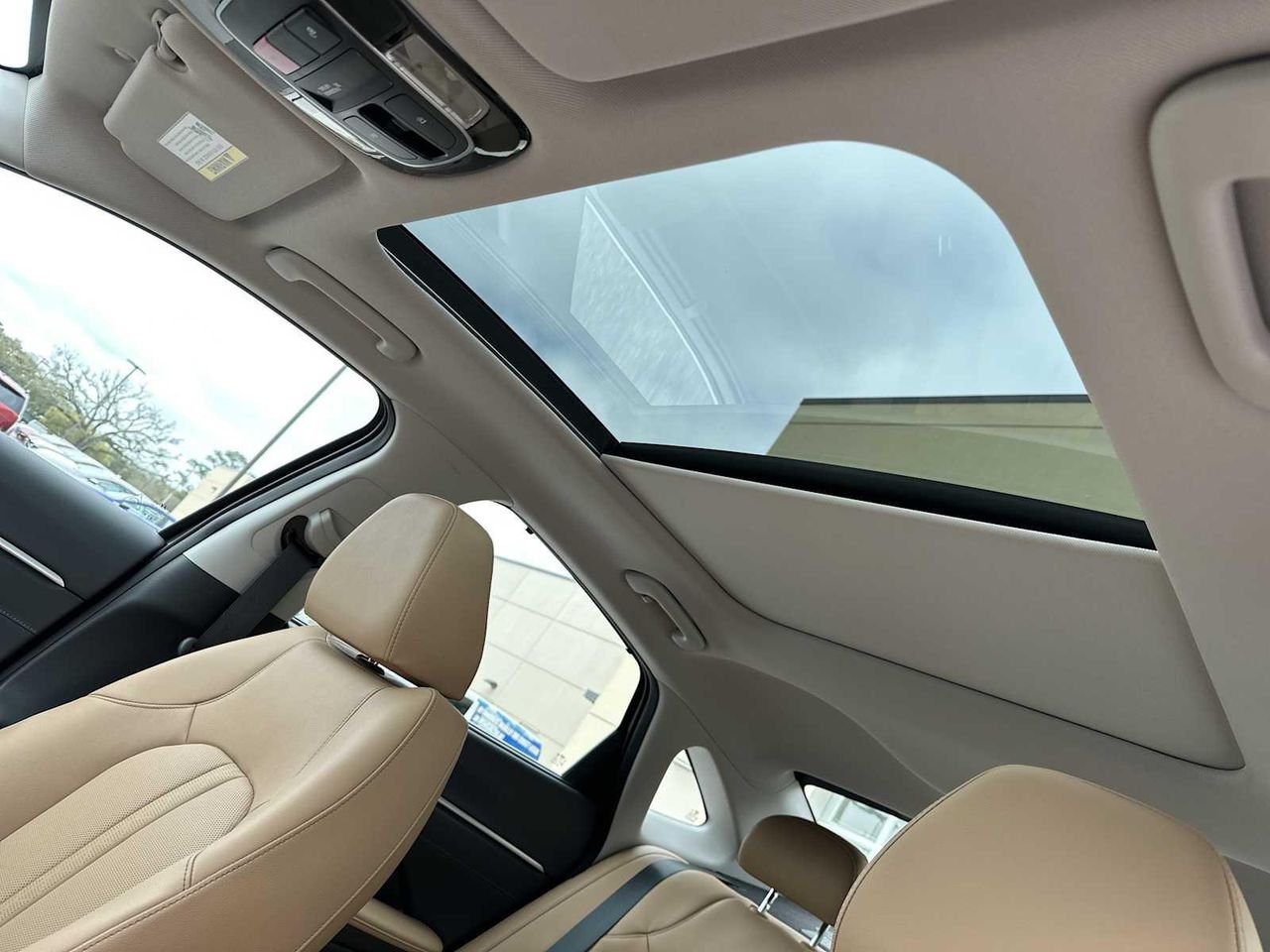 2026-Sonata-Hybrid-Limited (17).jpg